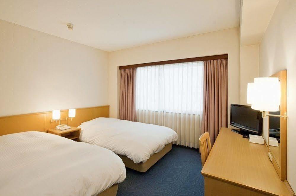 Hotel Crown Hills Kofu Екстер'єр фото